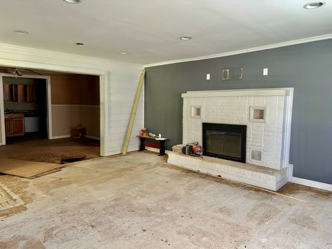 Tiny photo for 543 Tucker Lane, Metropolis, IL 62960 (MLS # 12624923)