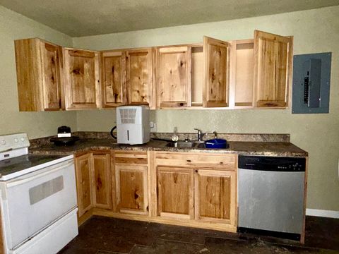 Tiny photo for 543 Tucker Lane, Metropolis, IL 62960 (MLS # 12624923)