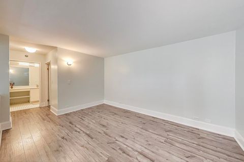 Tiny photo for 401 E ONTARIO Street #309, Chicago, IL 60611 (MLS # 12505566)