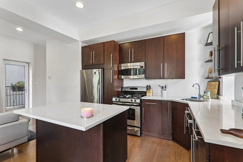 Tiny photo for 2228 N Hamilton Avenue #2F, Chicago, IL 60647 (MLS # 12759911)