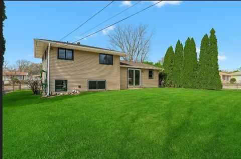 Tiny photo for 16779 92nd Avenue, Orland Hills, IL 60487 (MLS # 12507905)