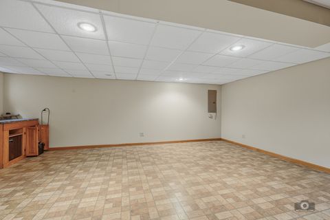 Tiny photo for Tinley Park, IL 60487 (MLS # 12553094)