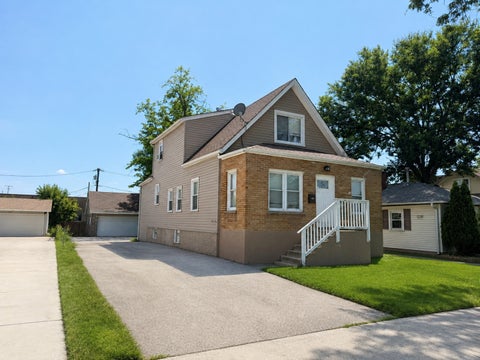 Photo of 8019 46th Street, Lyons, IL 60534 (MLS # 12699278)
