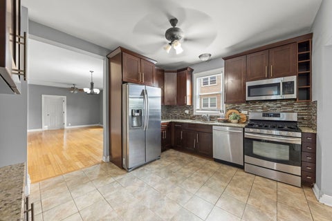 Tiny photo for 8019 46th Street, Lyons, IL 60534 (MLS # 12699278)