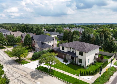 Tiny photo for 949 Internationale Parkway, Woodridge, IL 60517 (MLS # 12705981)