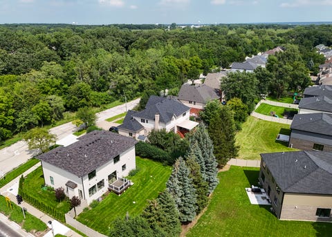 Tiny photo for 949 Internationale Parkway, Woodridge, IL 60517 (MLS # 12705981)