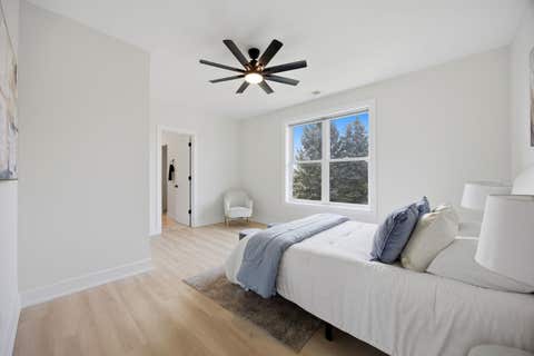 Tiny photo for 949 Internationale Parkway, Woodridge, IL 60517 (MLS # 12705981)
