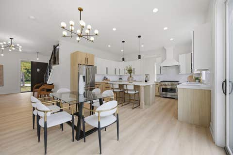 Tiny photo for 949 Internationale Parkway, Woodridge, IL 60517 (MLS # 12705981)