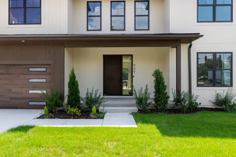 Tiny photo for 949 Internationale Parkway, Woodridge, IL 60517 (MLS # 12705981)