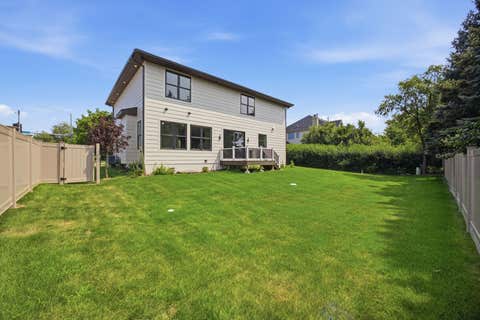 Tiny photo for 949 Internationale Parkway, Woodridge, IL 60517 (MLS # 12705981)
