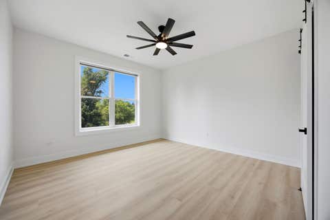 Tiny photo for 949 Internationale Parkway, Woodridge, IL 60517 (MLS # 12705981)