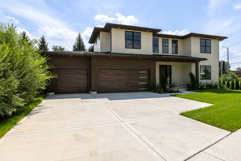 Tiny photo for 949 Internationale Parkway, Woodridge, IL 60517 (MLS # 12705981)
