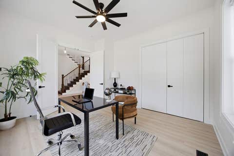 Tiny photo for 949 Internationale Parkway, Woodridge, IL 60517 (MLS # 12705981)