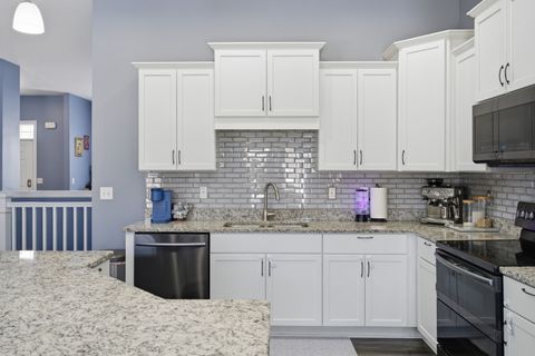 Tiny photo for 6444 Sunnybrook Lane, Machesney Park, IL 61115 (MLS # 12603348)