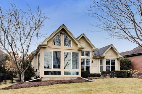 Tiny photo for 1N598 Golf View Lane, Winfield, IL 60190 (MLS # 12581840)