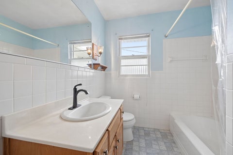Tiny photo for 1041 E 8th Street, Lockport, IL 60441 (MLS # 12738897)