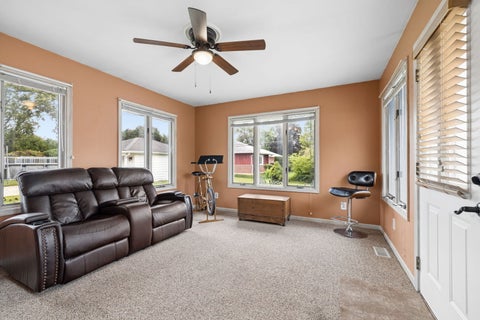 Tiny photo for 1041 E 8th Street, Lockport, IL 60441 (MLS # 12738897)