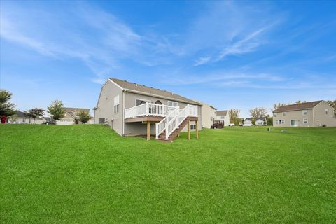 Tiny photo for 4704 Fox Trail Court, Wonder Lake, IL 60097 (MLS # 12482862)