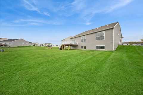 Tiny photo for 4704 Fox Trail Court, Wonder Lake, IL 60097 (MLS # 12482862)