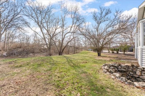 Tiny photo for 110 S Lombard Street, Mahomet, IL 61853 (MLS # 12603362)