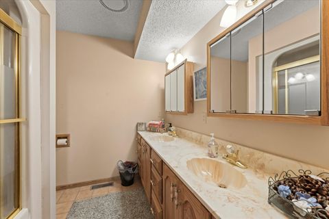 Tiny photo for 110 S Lombard Street, Mahomet, IL 61853 (MLS # 12603362)