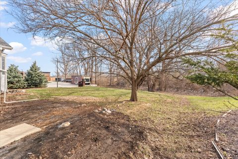 Tiny photo for 110 S Lombard Street, Mahomet, IL 61853 (MLS # 12603362)