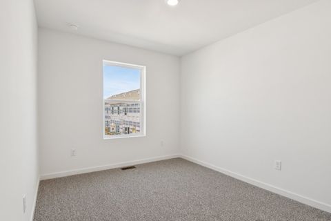 Tiny photo for 911 Briar Glen Court, Hampshire, IL 60140 (MLS # 12508440)