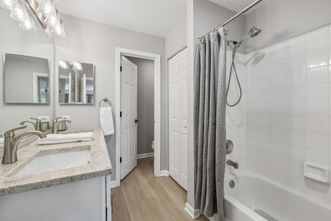 Tiny photo for 1410 Grandview Court #1410, Algonquin, IL 60102 (MLS # 12710165)