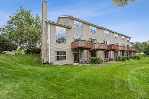 Tiny photo for 1410 Grandview Court #1410, Algonquin, IL 60102 (MLS # 12710165)