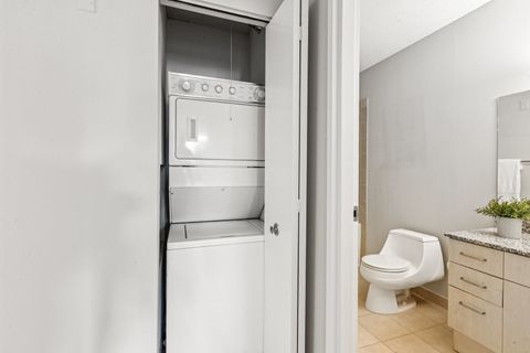 Tiny photo for 512 N MCCLURG Court #3312, Chicago, IL 60611 (MLS # 12451419)