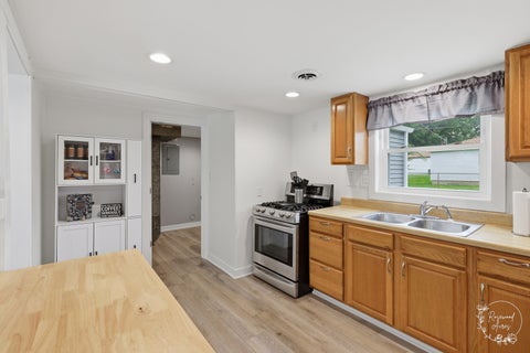 Tiny photo for 336 Belle Aire Avenue, Bourbonnais, IL 60914 (MLS # 12714961)