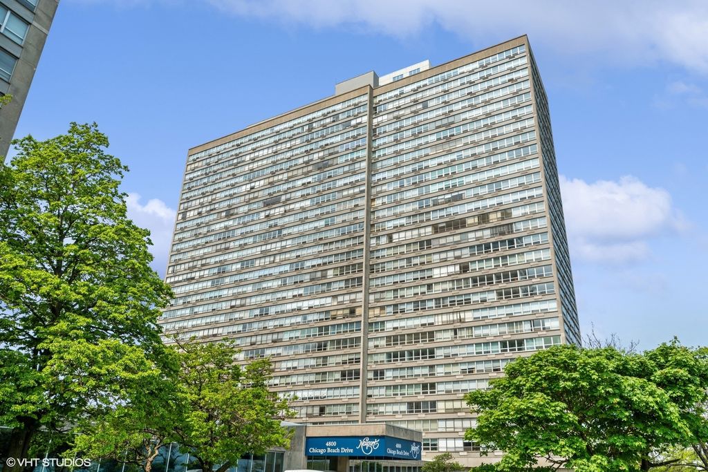 Photo for 4800 S Chicago Beach Drive #503N, Chicago, IL 60615 (MLS # 12500804)