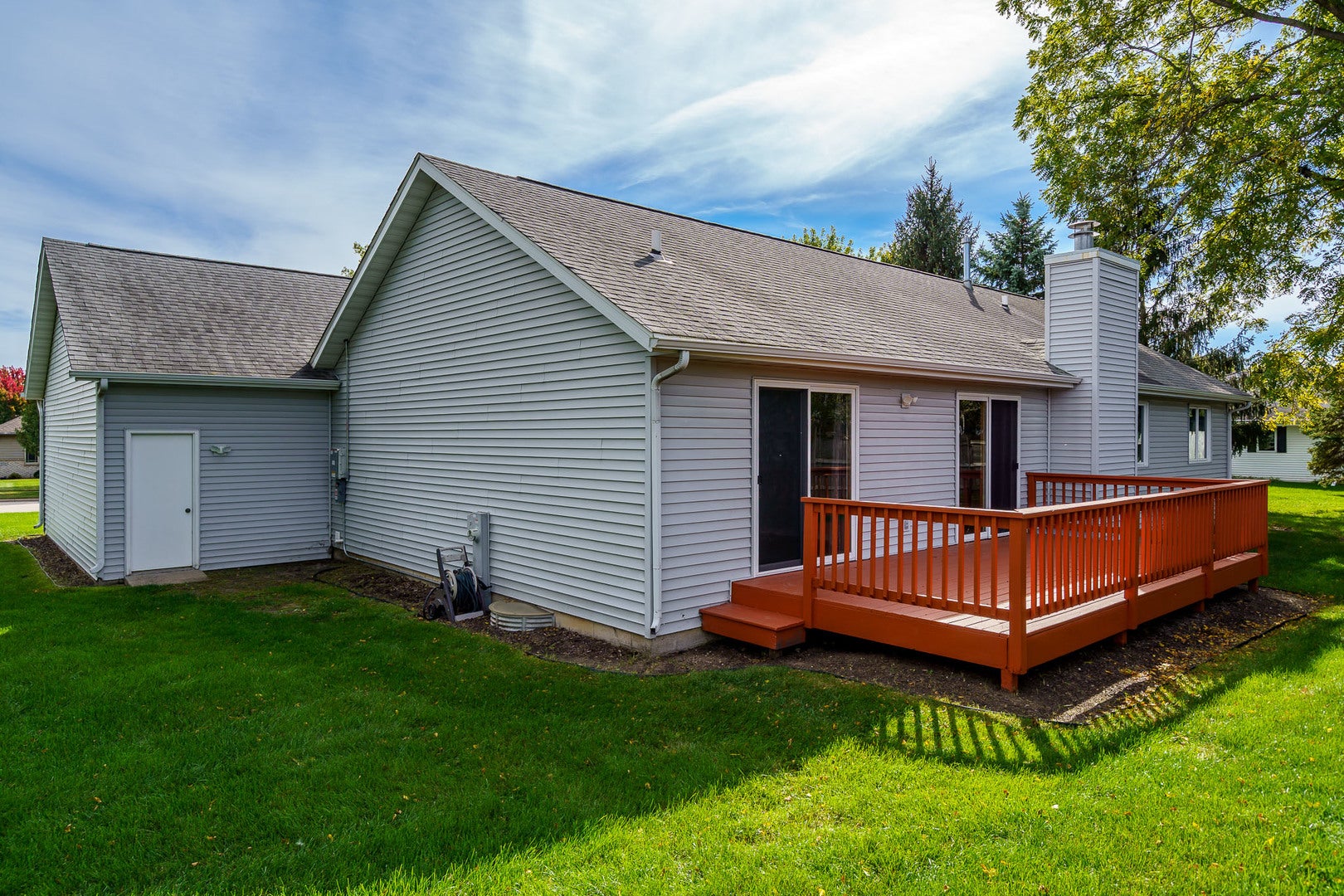 2129 IVANELLE Road