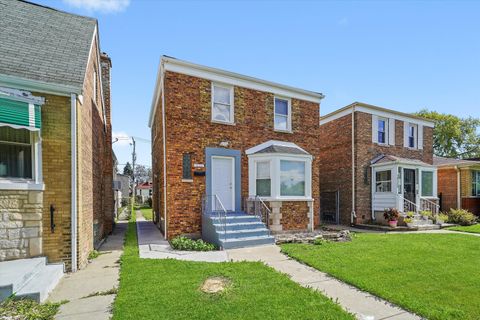 Tiny photo for 10123 S Forest Avenue, Chicago, IL 60628 (MLS # 12495771)
