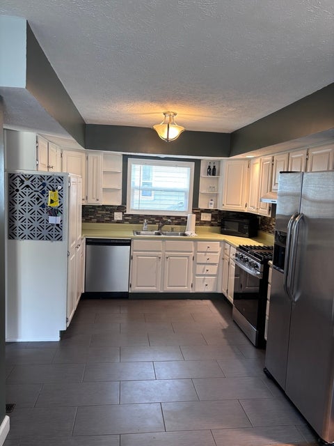 Tiny photo for 1511 Fell Avenue, Bloomington, IL 61701 (MLS # 12702728)