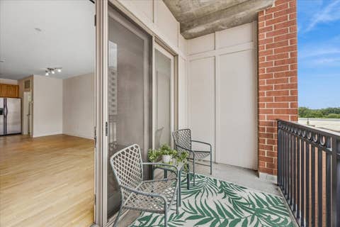 Tiny photo for 1124 LAKE Street #503, Oak Park, IL 60301 (MLS # 12672209)