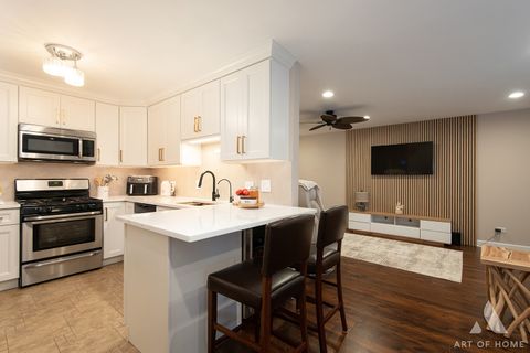 Tiny photo for 10600 S Brooklodge Lane #1B, Palos Hills, IL 60465 (MLS # 12614821)