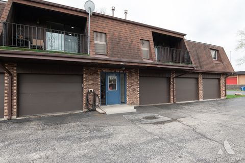 Tiny photo for 10600 S Brooklodge Lane #1B, Palos Hills, IL 60465 (MLS # 12614821)