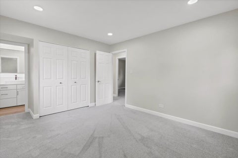 Tiny photo for 590 Durham Court, Hoffman Estates, IL 60169 (MLS # 12694937)