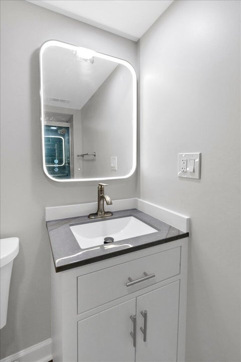 Tiny photo for 590 Durham Court, Hoffman Estates, IL 60169 (MLS # 12694937)