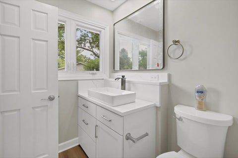 Tiny photo for 590 Durham Court, Hoffman Estates, IL 60169 (MLS # 12694937)