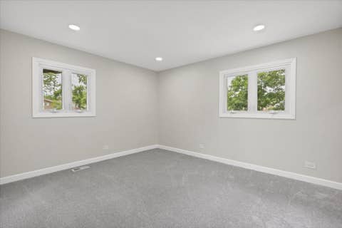 Tiny photo for 590 Durham Court, Hoffman Estates, IL 60169 (MLS # 12694937)