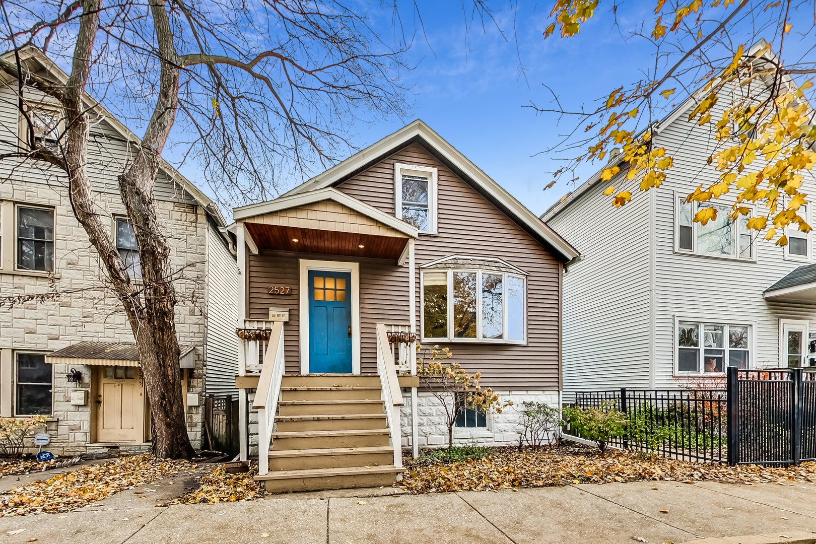 2527 W Lyndale Street, Chicago, IL 60647 | MLS 12194504 | Listing ...