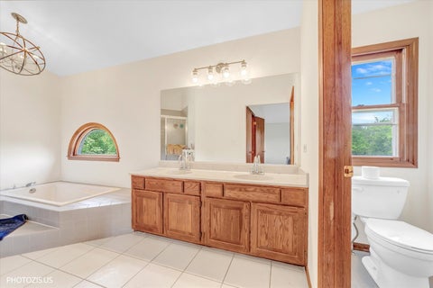 Tiny photo for 970 Ponderosa Lane, Hoffman Estates, IL 60010 (MLS # 12755484)