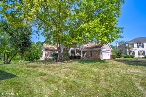 Tiny photo for 970 Ponderosa Lane, Hoffman Estates, IL 60010 (MLS # 12755484)