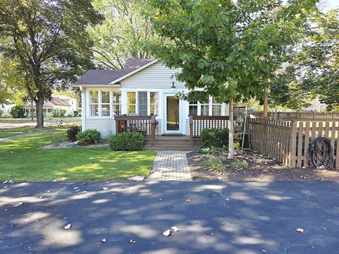 Tiny photo for 18 W Steward Street, Plano, IL 60545 (MLS # 12493188)