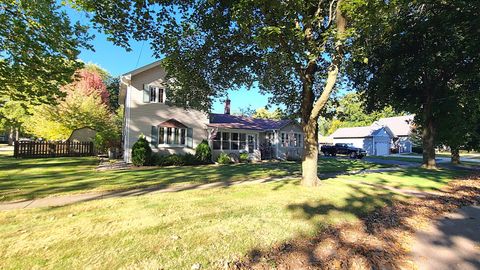 Tiny photo for 18 W Steward Street, Plano, IL 60545 (MLS # 12493188)