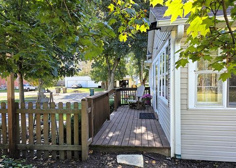 Tiny photo for 18 W Steward Street, Plano, IL 60545 (MLS # 12493188)