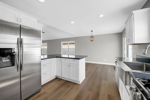 Tiny photo for 224 N La Salle Avenue, Bradley, IL 60915 (MLS # 12555741)