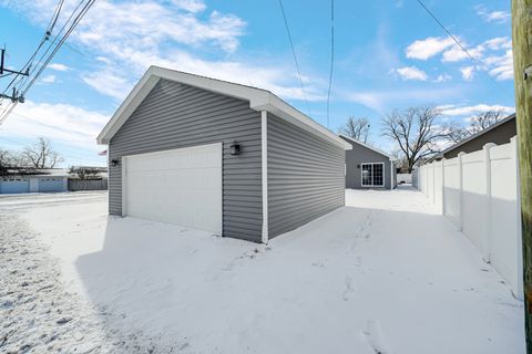 Tiny photo for 224 N La Salle Avenue, Bradley, IL 60915 (MLS # 12555741)